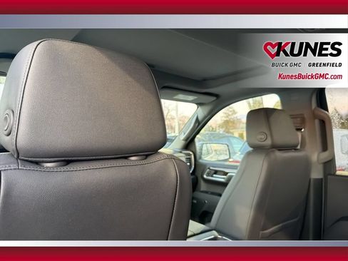 New 2026 GMC Sierra 1500 Elevation w/ Elevation Premium Package AWD/4WD image 34