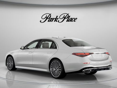 Certified 2023 Mercedes-Benz S 500 4MATIC image 13