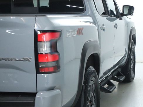 Certified 2022 Nissan Frontier PRO-4X w/ Pro-4X Premium Package image 48
