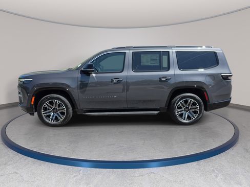 New 2026 Jeep Grand Wagoneer 4WD image 8
