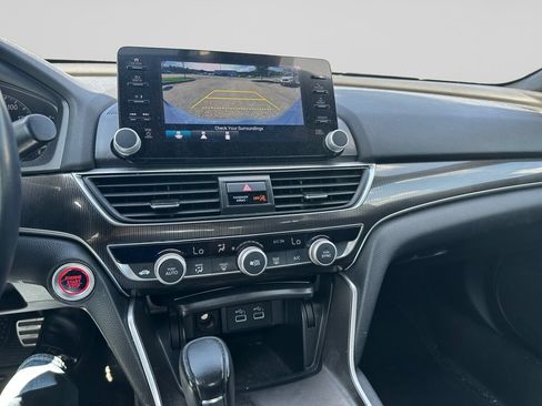 Used 2022 Honda Accord Sport image 10