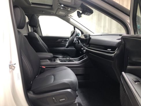 New 2026 Kia Carnival SX Prestige image 14