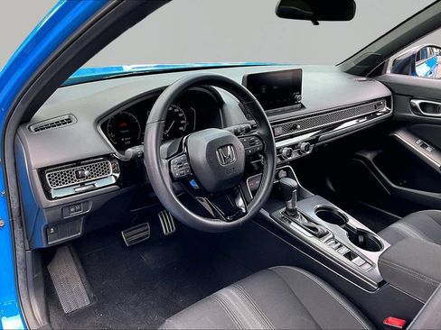 Used 2025 Honda Civic Sport image 12