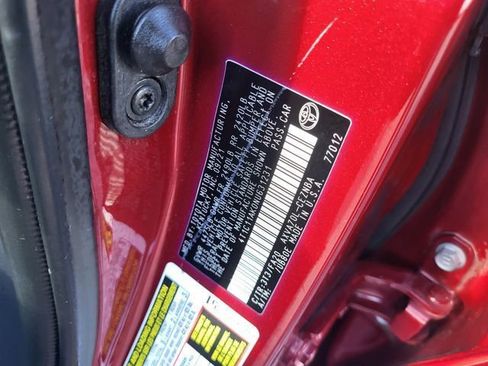 Used 2022 Toyota Camry LE image 27