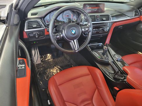 Used 2017 BMW M4 Coupe image 13