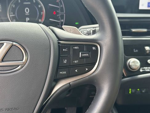 Certified 2025 Lexus ES 350 w/ Premium Package FWD image 28
