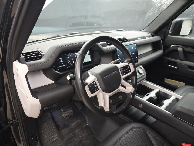 Used 2025 Land Rover Defender 110 S AWD/4WD image 14