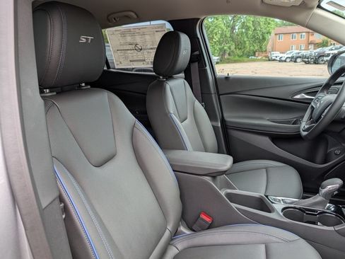New 2026 Buick Encore GX Sport Touring w/ Comfort Package AWD/4WD image 29