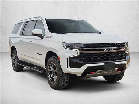 Used 2021 Chevrolet Suburban Z71 AWD/4WD image 3