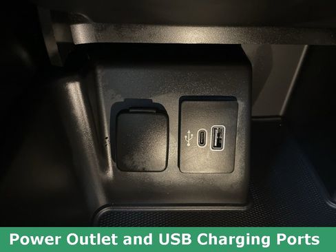 Used 2025 Ford Explorer ST-Line image 38