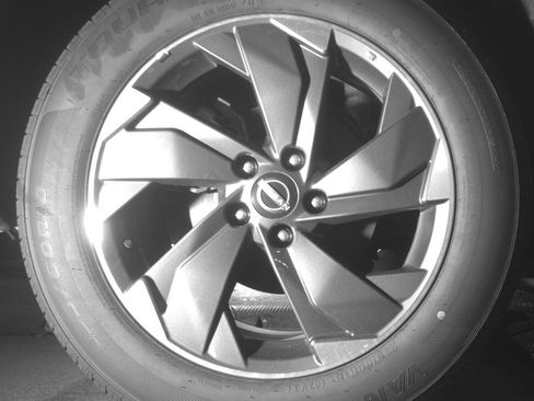 Used 2025 Nissan Rogue SV FWD image 15