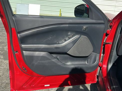 Certified 2022 Ford Mustang Mach-E Select w/ Comfort/Technology Package image 10