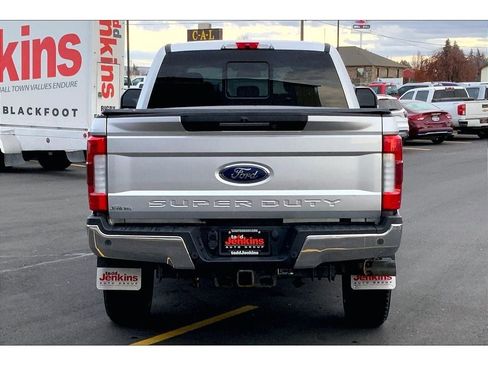 Used 2017 Ford F350 Lariat w/ Lariat Ultimate Package image 4