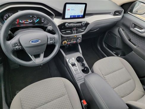 Certified 2020 Ford Escape SE image 38