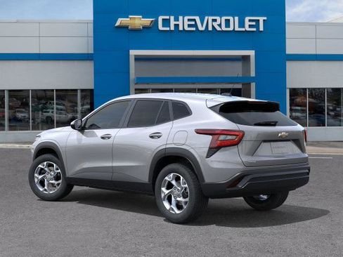 New 2026 Chevrolet Trax LS w/ LS Convenience Package image 32