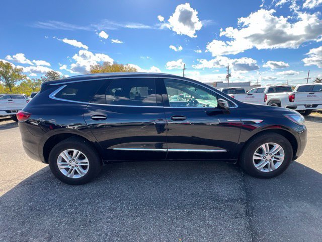 Used 2020 Buick Enclave Essence w/ LPO, Floor Liner Package AWD/4WD image 4