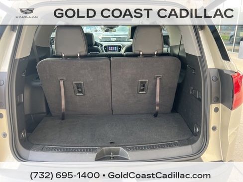 Used 2017 GMC Acadia SLT image 10