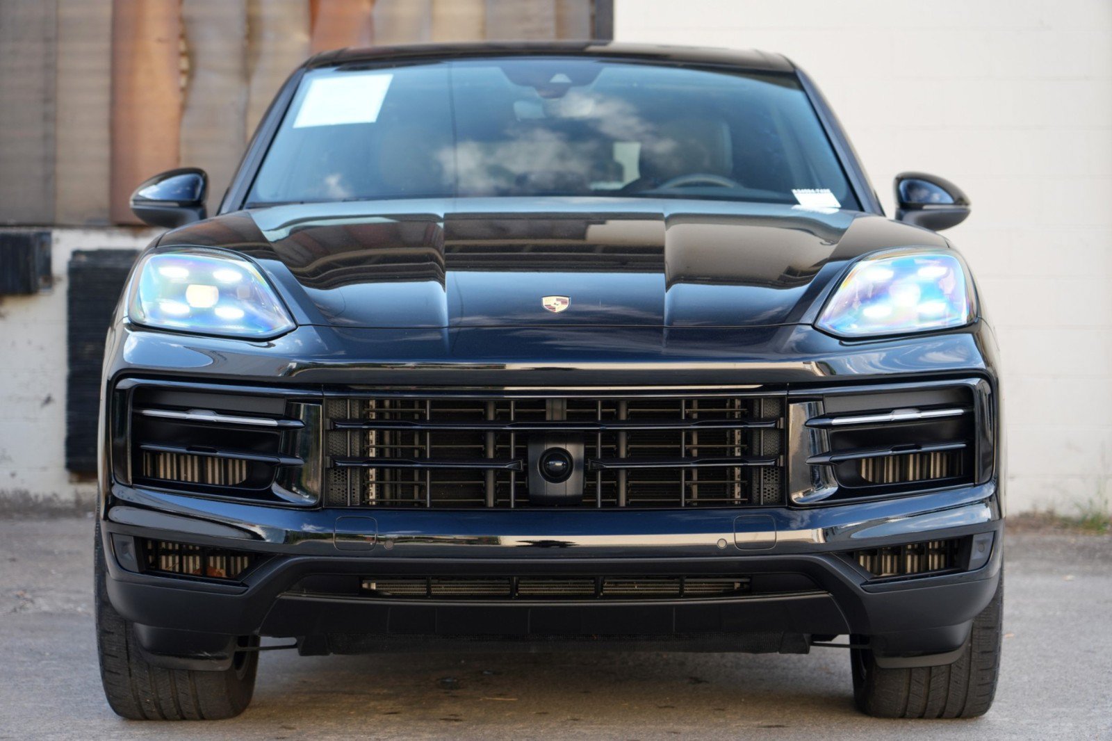 Used 2024 Porsche Cayenne S w/ Premium Package AWD/4WD image 7