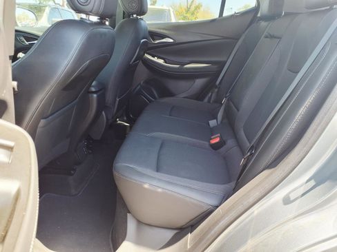 Used 2023 Buick Encore GX Select w/ Sport Touring Package FWD image 15