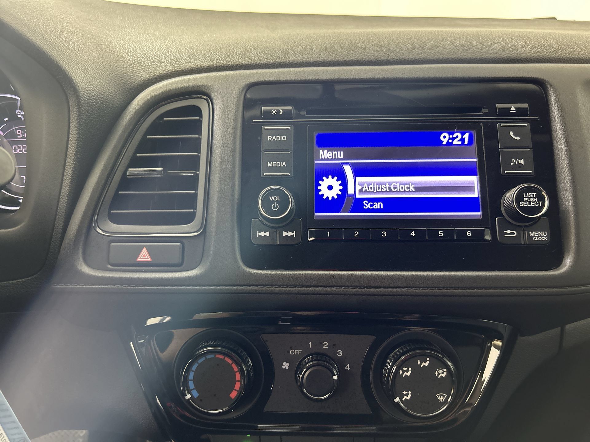 Used 2019 Honda HR-V LX image 52