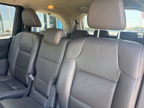 Used 2017 Honda Odyssey EX-L image 41