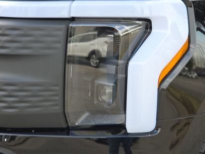 New 2025 Ford F150 Lightning Flash