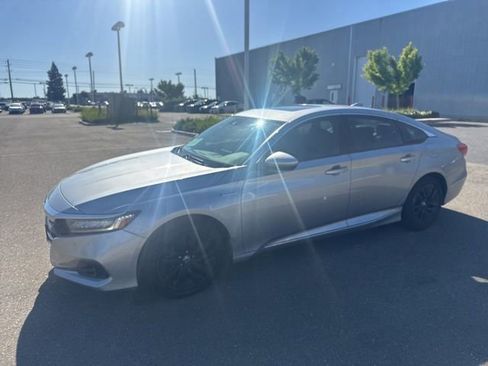 Used 2022 Honda Accord EX-L image 1