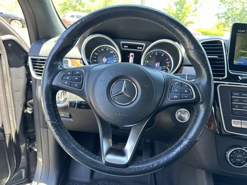 Used 2019 Mercedes-Benz GLS 450 4MATIC image 12