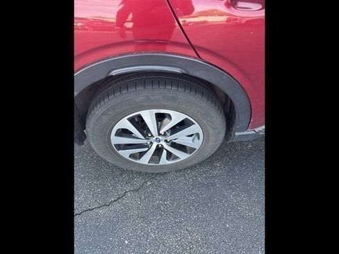 Used 2021 Subaru Outback Premium image 18