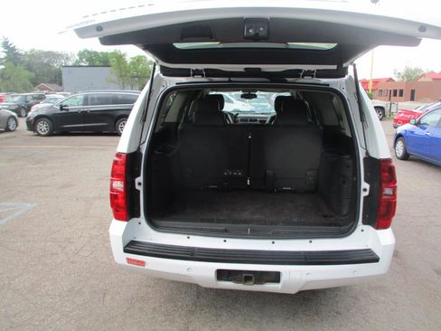 Used 2013 Chevrolet Suburban LT AWD/4WD image 7