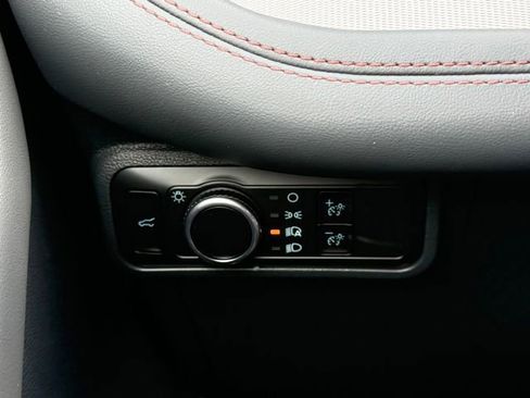 New 2026 Ford Explorer Active image 24