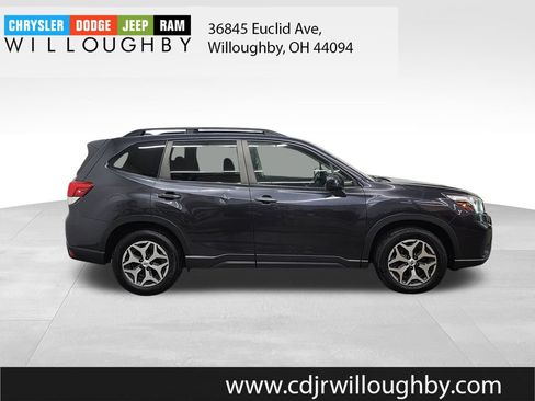 Used 2019 Subaru Forester Premium w/ Popular Package #1 AWD/4WD image 4