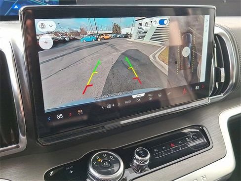 New 2025 Ford Expedition Max Platinum w/ Driver's Package image 15