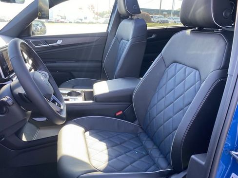New 2026 Volkswagen Atlas Cross Sport SEL Premium R-Line AWD/4WD image 22