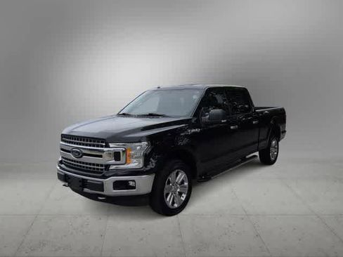 Used 2020 Ford F150 XLT w/ Equipment Group 302A Luxury AWD/4WD image 4