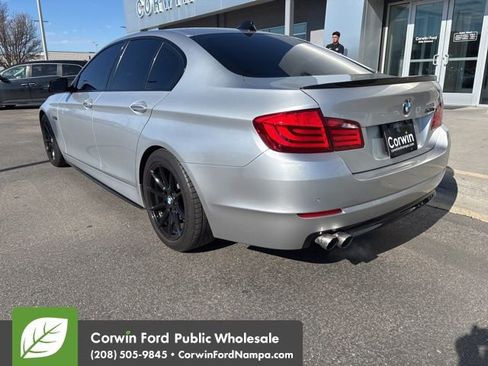Used 2012 BMW 528i Sedan image 5