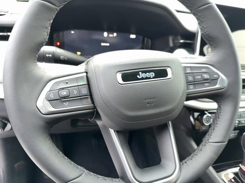 New 2026 Jeep Compass Limited image 10
