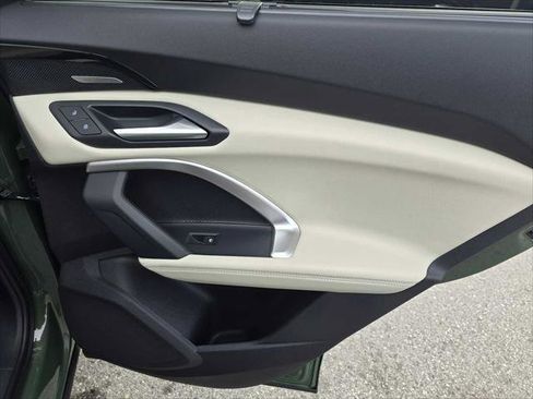 New 2025 Audi Q5 Prestige image 13