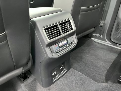 New 2026 Volkswagen Atlas SE AWD/4WD image 23
