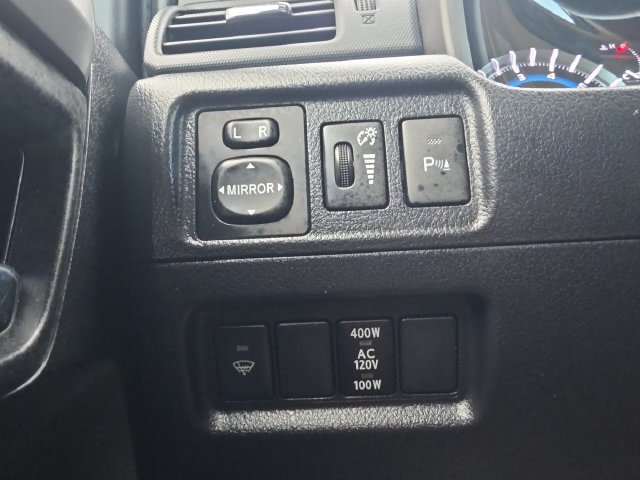 Used 2017 Toyota 4Runner Limited RWD image 10
