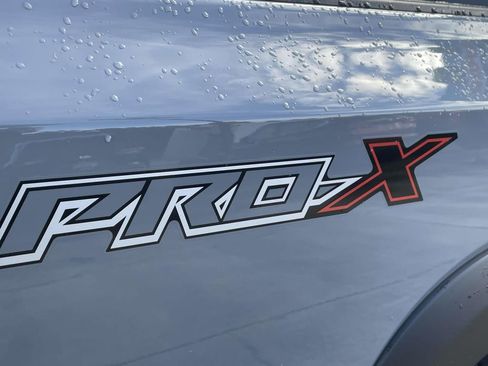 Used 2024 Nissan Frontier Pro-X w/ Pro Convenience Package image 8