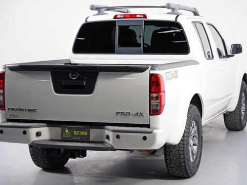 Used 2016 Nissan Frontier PRO-4X w/ Pro-4x Luxury Package image 47