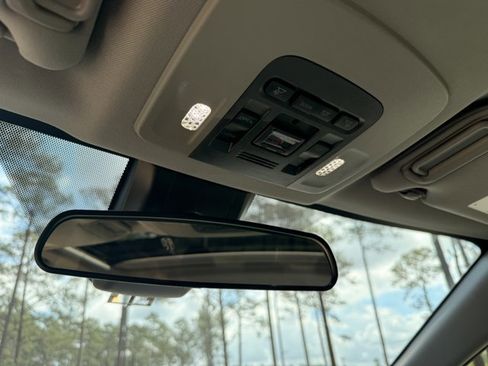 Used 2024 Toyota Camry SE image 23