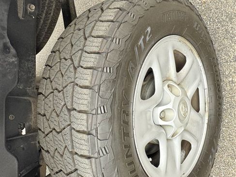 Used 2016 Toyota Tundra SR RWD image 12