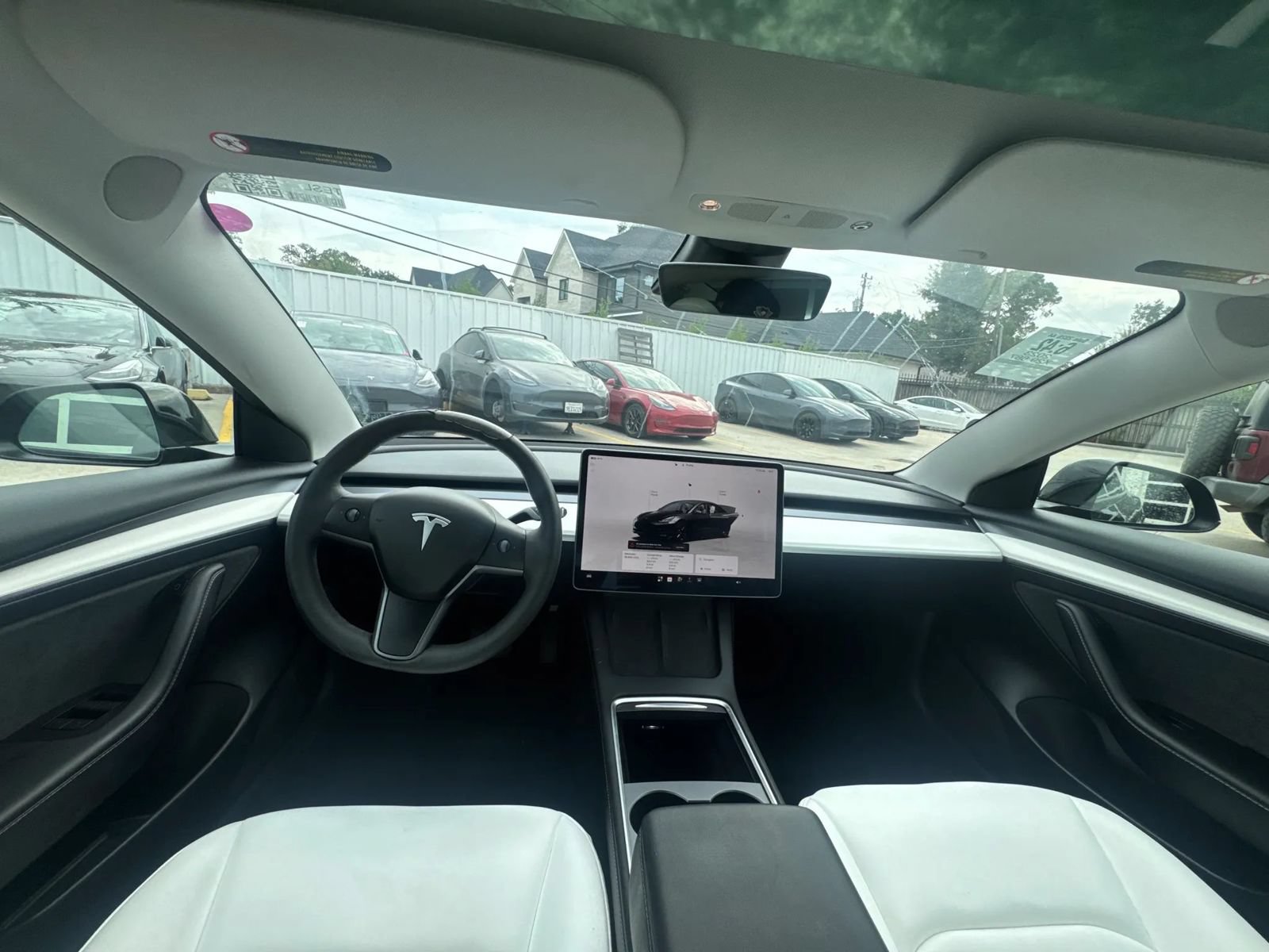Used 2023 Tesla Model 3 Standard Range RWD image 2