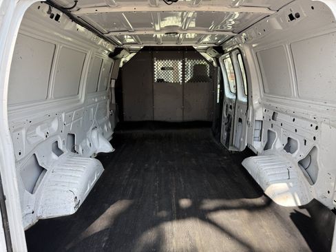 Used 2012 Ford E-150 and Econoline 150 w/ PWR Group RWD image 13