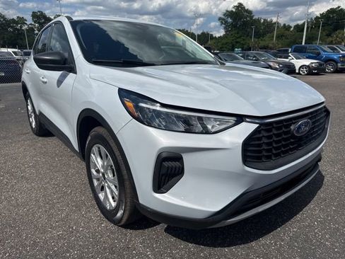 Used 2026 Ford Escape Active FWD image 4