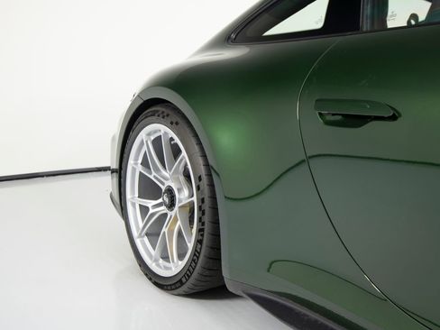 Used 2025 Porsche 911 GT3 image 35