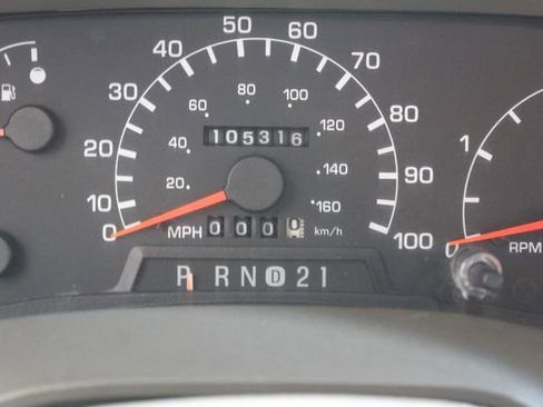 Used 2000 Ford F250 Lariat image 24