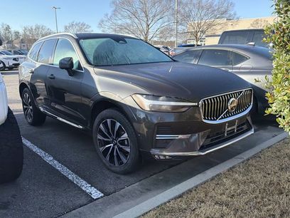 Used 2023 Volvo XC60 B5 Plus